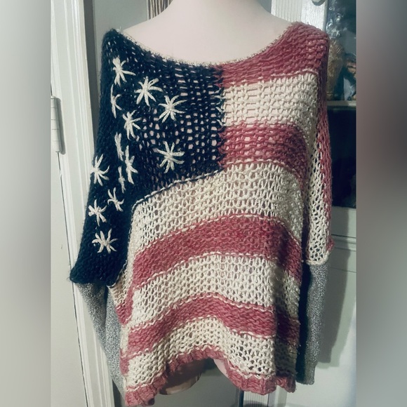 Free People Patriotic American Flag Loose Knit Sweater - Picture 4 of 9